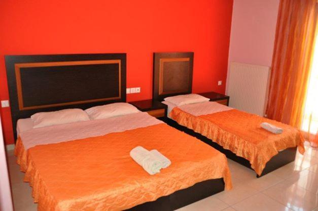 Hotel Louiza Paralía Exterior foto